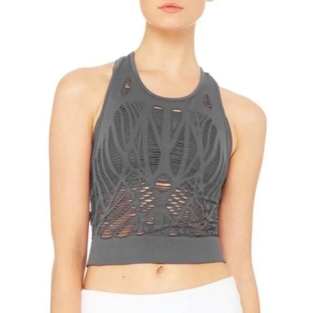 Alo Yoga Vixen fitted distressed crop top size small